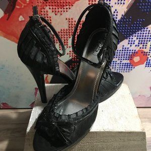 725 Originals Open Toed Strap Heels